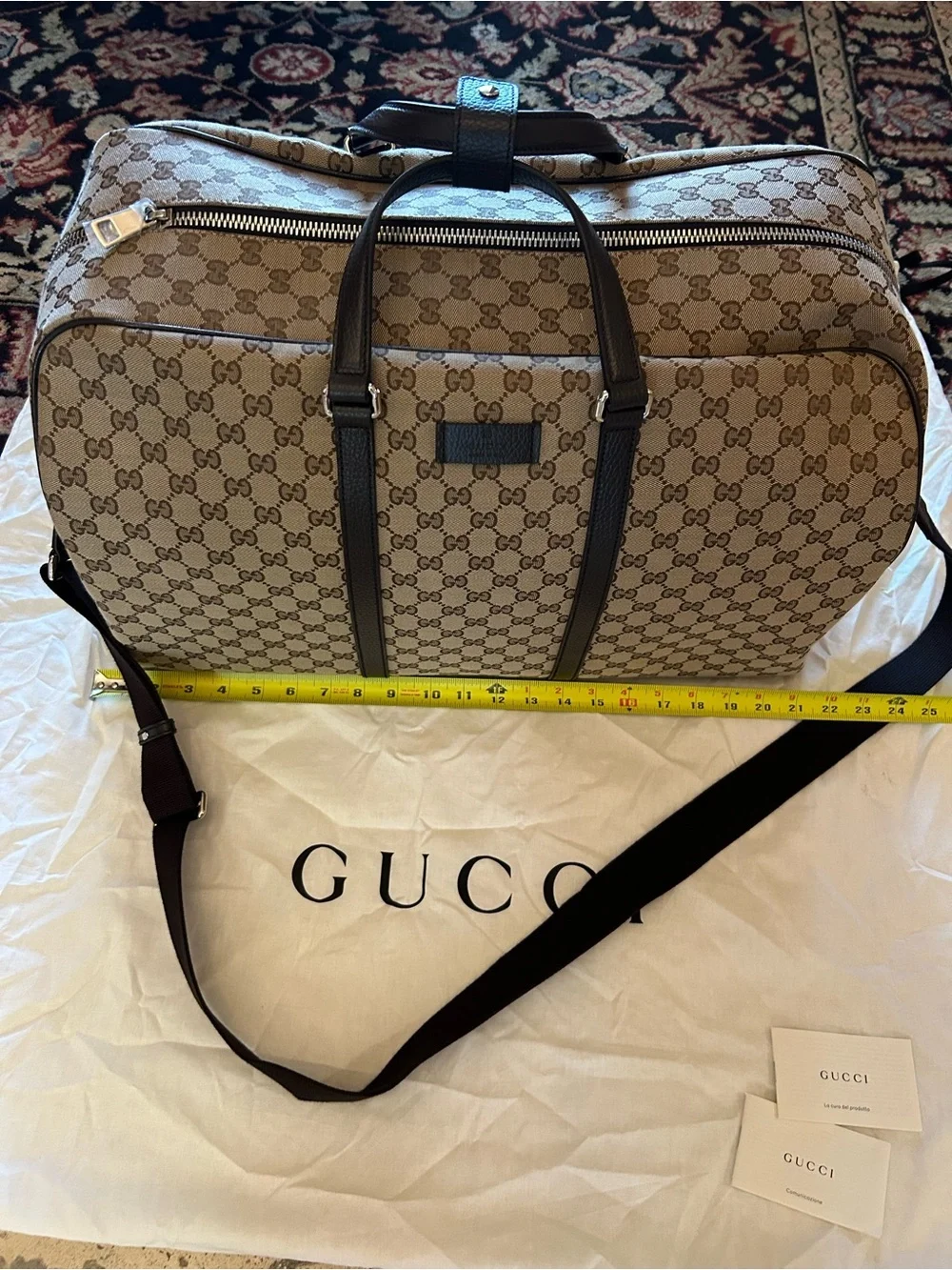 Unisex Gucci Beige GG Supreme Canvas Weekender with Dark Brown Trim made Italy